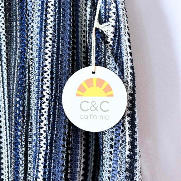 NWT CC California Crochet Maxi Skirt Size L — Beach Coverup / Swim Layer - Picture 3 of 3